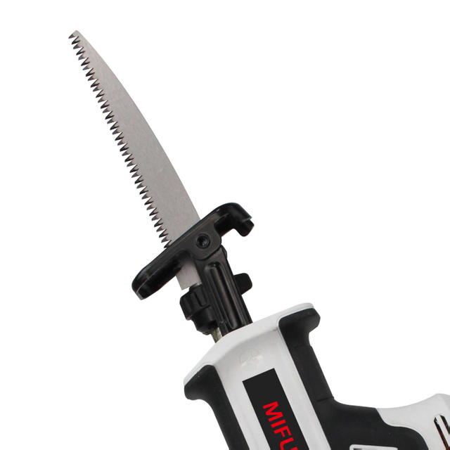 RS1801BL 6 Inch Rechargeable Reciprocating Saw